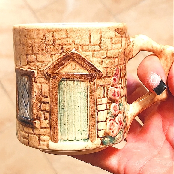 Vtg Crown Windsor Croft Cottage Handpainted Cup & Saucer - Picture 2 of 6